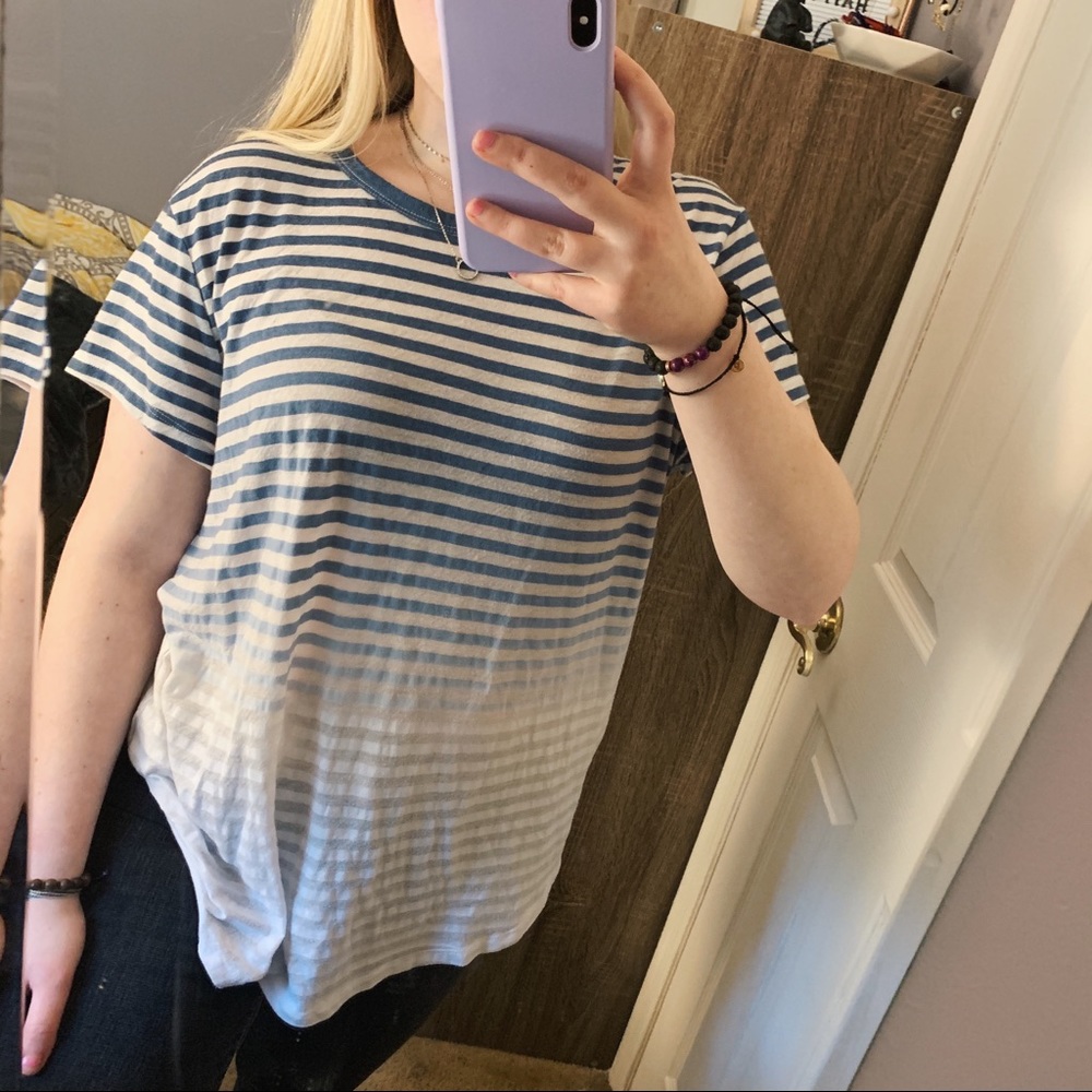 GAP blue & white ombré shirt